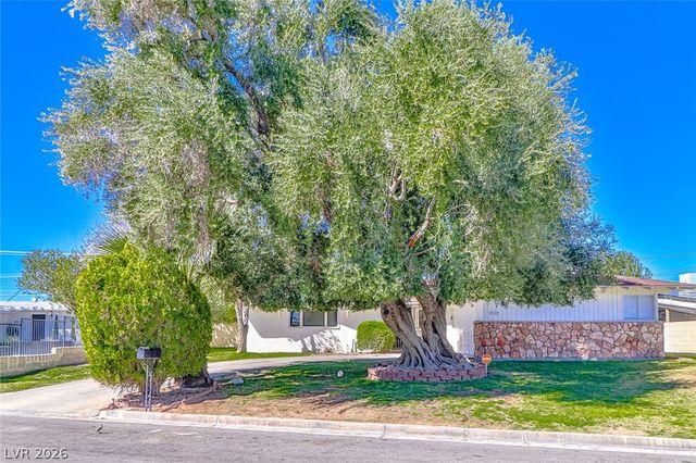 1605 Bryn Mawr Avenue, Las Vegas, NV 89102