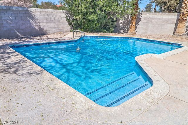 1605 Bryn Mawr Avenue, Las Vegas, NV 89102