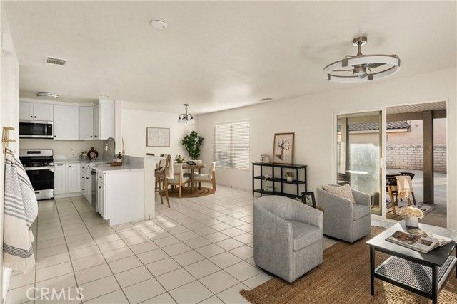 14647 Green River Road, Victorville, CA 92394