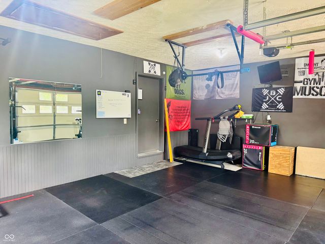 434 Mutton Creek, Seymour, IN 47274
