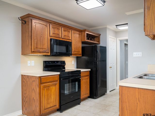 109 County Road 3009, Frankston, TX 75763