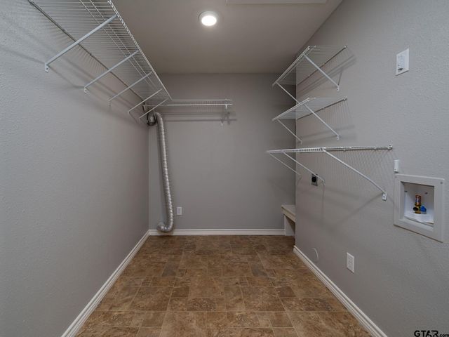 109 County Road 3009, Frankston, TX 75763