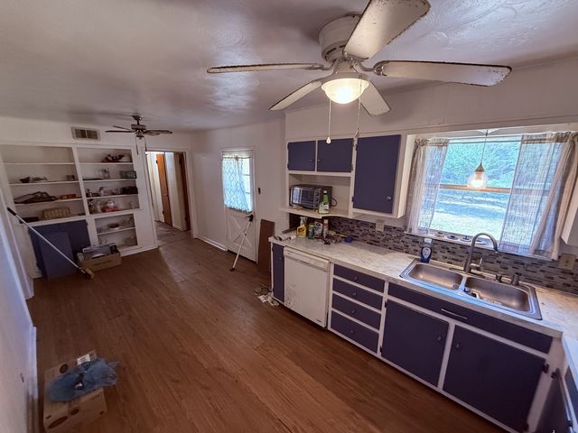 1812 W Birge Street, Sherman, TX 75092