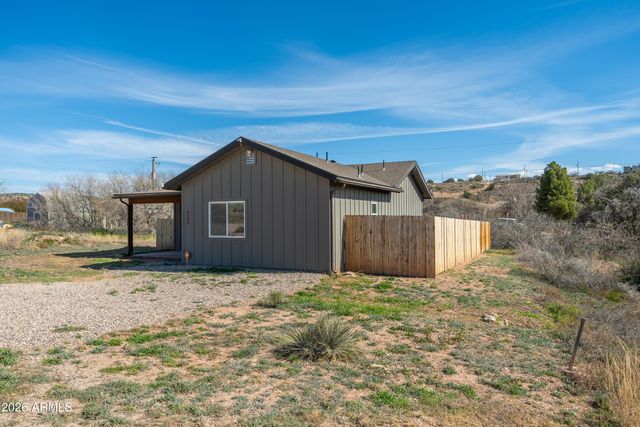 5665 N BENTLEY Drive, Rimrock, AZ 86335