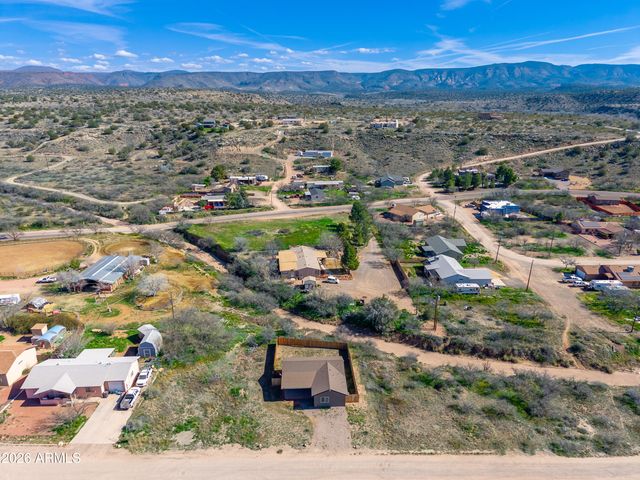 5665 N BENTLEY Drive, Rimrock, AZ 86335