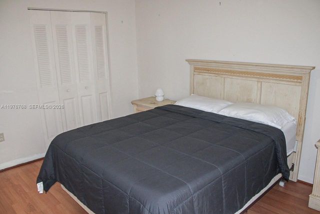 10818 N Kendall Dr R25, Miami, FL 33176