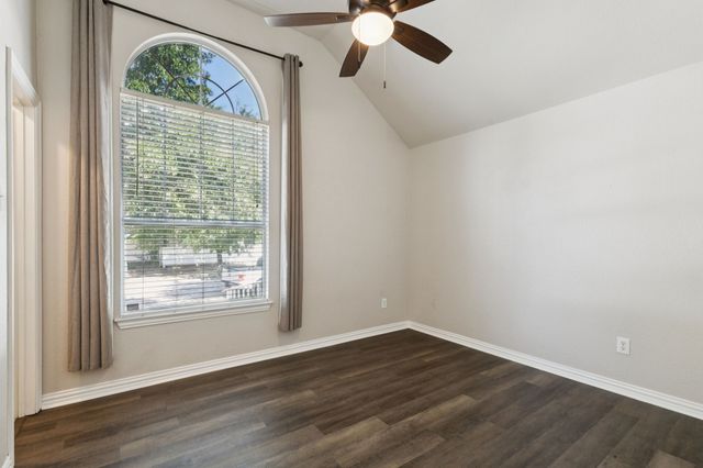 1425 Devonshire Drive, Providence Village, TX 76227