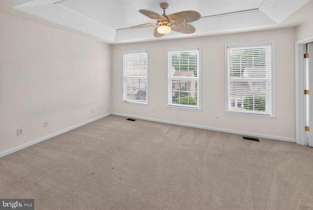 32 CHARTER OAK CT, Doylestown, PA 18901