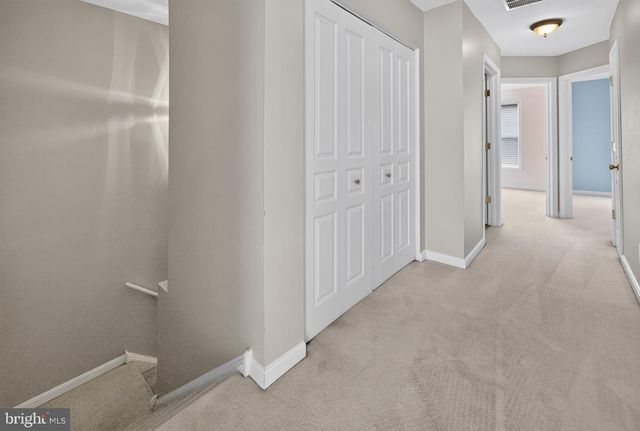 32 CHARTER OAK CT, Doylestown, PA 18901