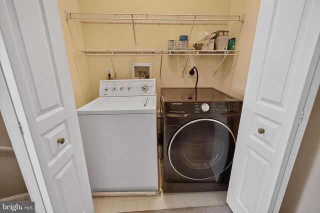 32 CHARTER OAK CT, Doylestown, PA 18901