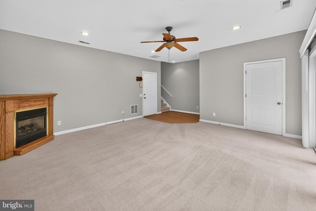32 CHARTER OAK CT, Doylestown, PA 18901