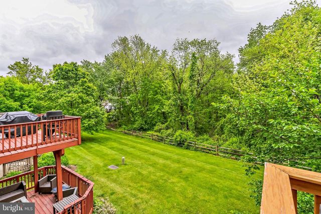 32 CHARTER OAK CT, Doylestown, PA 18901