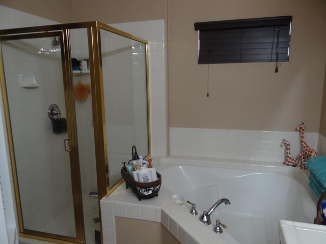 5550 N Cresta Avenue, Fresno, CA 93723