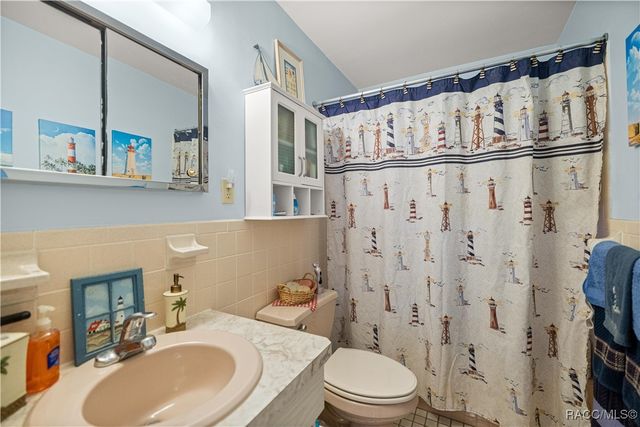 99 S Jeffery Street, Beverly Hills, FL 34465