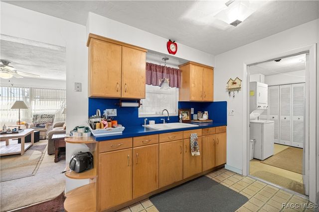 99 S Jeffery Street, Beverly Hills, FL 34465