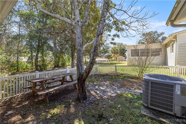 99 S Jeffery Street, Beverly Hills, FL 34465