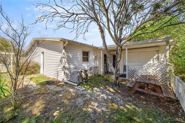 99 S Jeffery Street, Beverly Hills, FL 34465