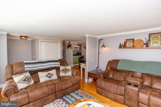 305 TOWER RD, Sellersville, PA 18960