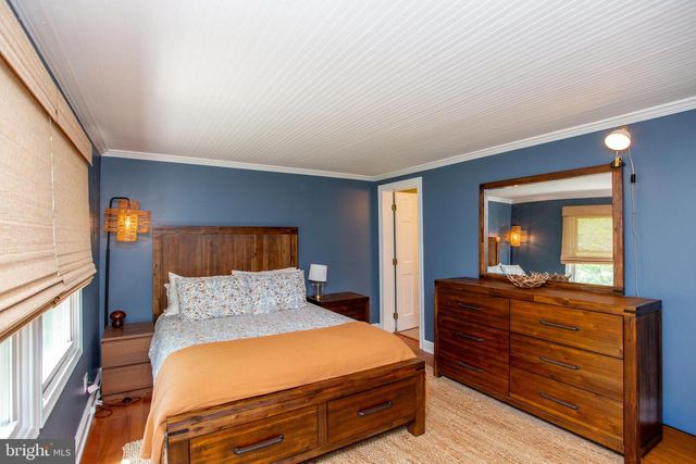 305 TOWER RD, Sellersville, PA 18960