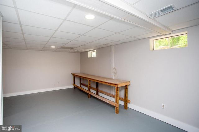 305 TOWER RD, Sellersville, PA 18960