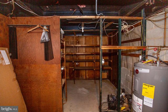 305 TOWER RD, Sellersville, PA 18960