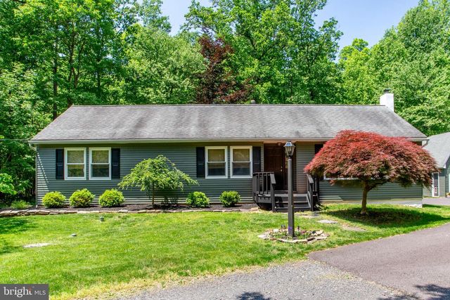 305 TOWER RD, Sellersville, PA 18960