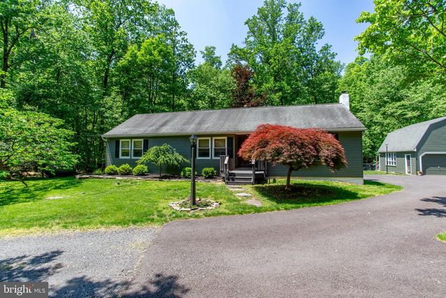 305 TOWER RD, Sellersville, PA 18960