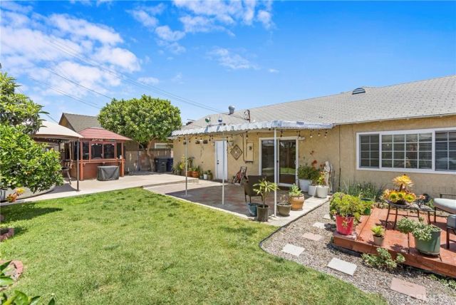 7689 Holder, Buena Park, CA 90620