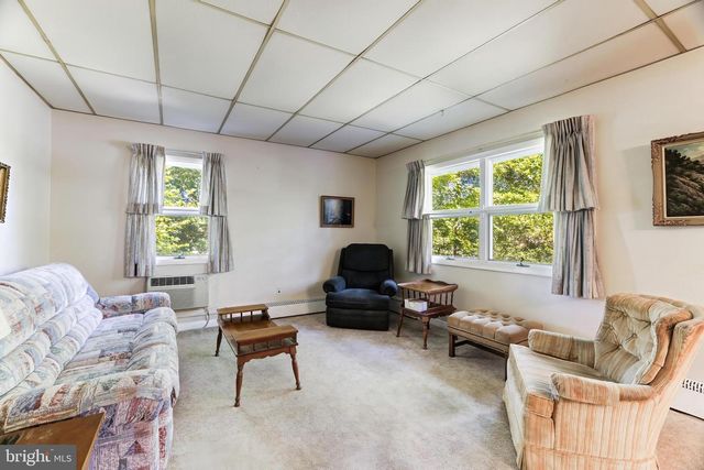 8112 MARTHA WASHINGTON ST, Alexandria, VA 22309