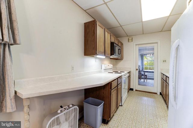 8112 MARTHA WASHINGTON ST, Alexandria, VA 22309