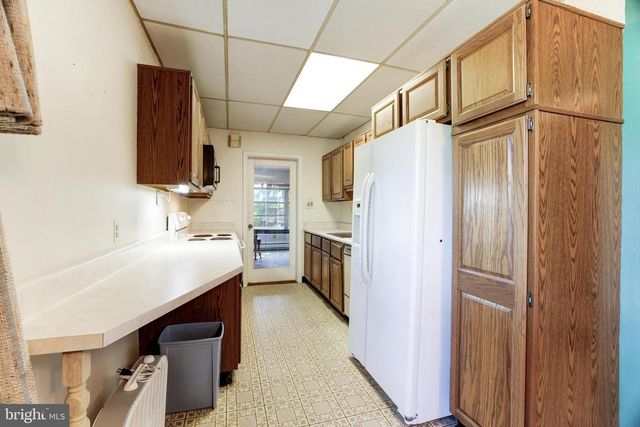 8112 MARTHA WASHINGTON ST, Alexandria, VA 22309