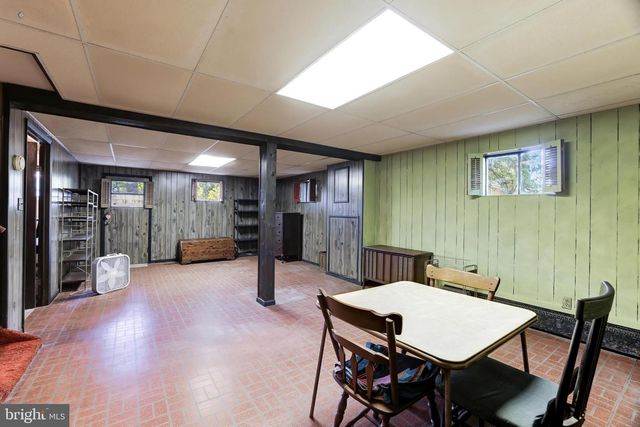 8112 MARTHA WASHINGTON ST, Alexandria, VA 22309