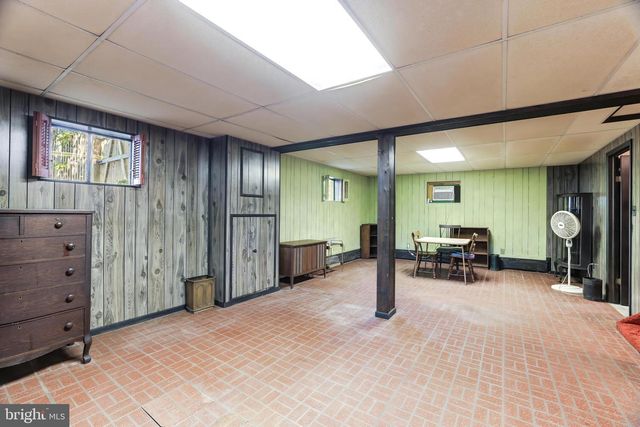 8112 MARTHA WASHINGTON ST, Alexandria, VA 22309