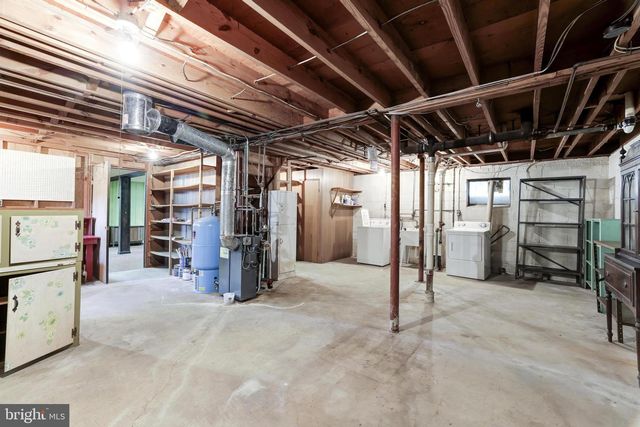 8112 MARTHA WASHINGTON ST, Alexandria, VA 22309