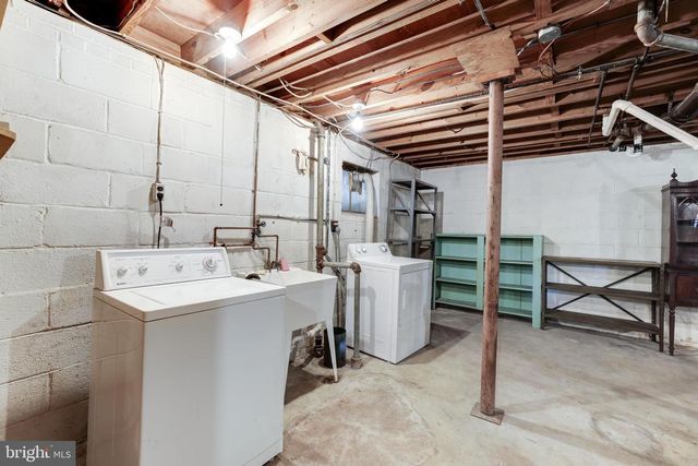 8112 MARTHA WASHINGTON ST, Alexandria, VA 22309