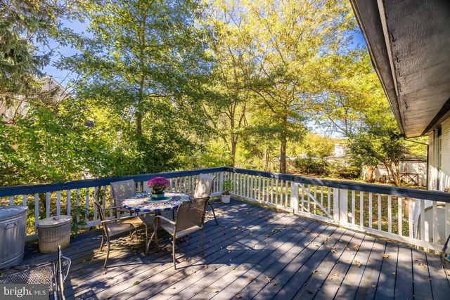 8112 MARTHA WASHINGTON ST, Alexandria, VA 22309