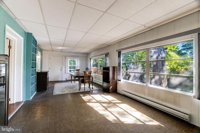 8112 MARTHA WASHINGTON ST, Alexandria, VA 22309