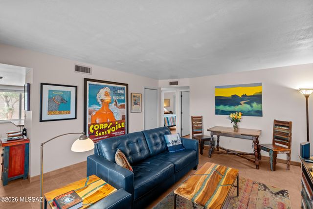 4267 N Limberlost Circle, Tucson, AZ 85705