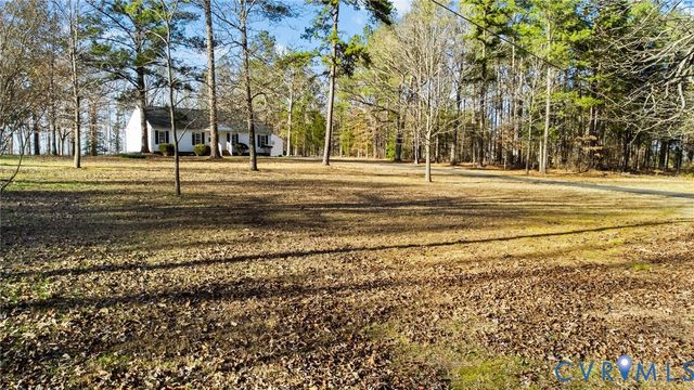 18730 Hawkins Church Rd, Dinwiddie, VA 23841