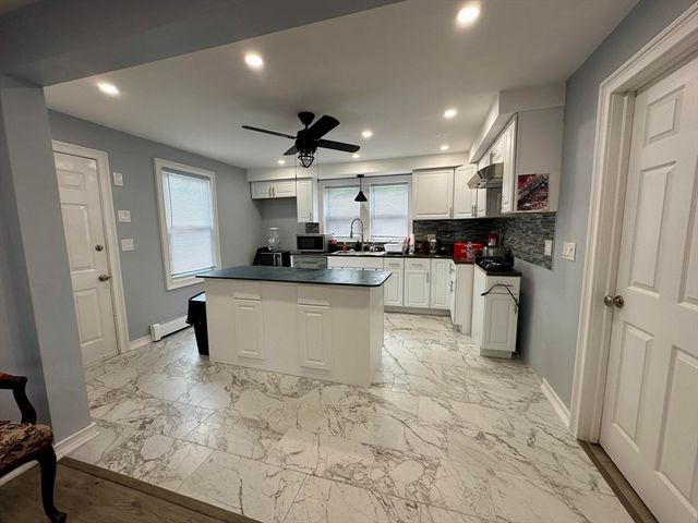 240 Russellville Rd, Westfield, MA 01085