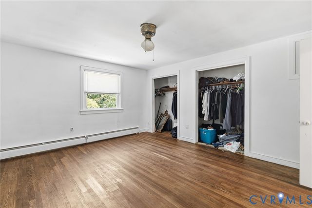 7901 Lake Shore Ct, North Chesterfield, VA 23235
