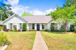 2102 Westchester Drive, Daphne, AL 36526