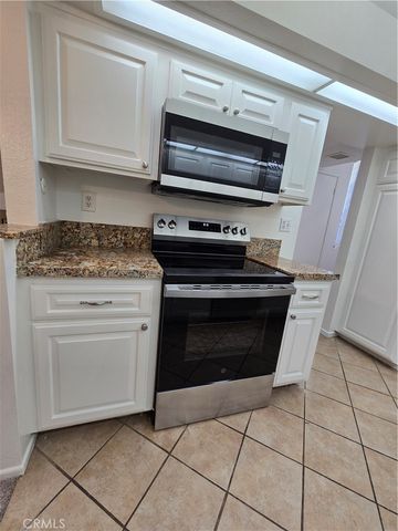 783 Grayling, Costa Mesa, CA 92626