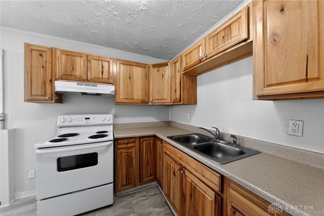 3810 Ark Avenue, Dayton, OH 45416