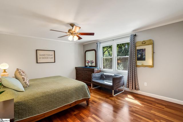 512 E Fredericks Street, Anderson, SC 29621