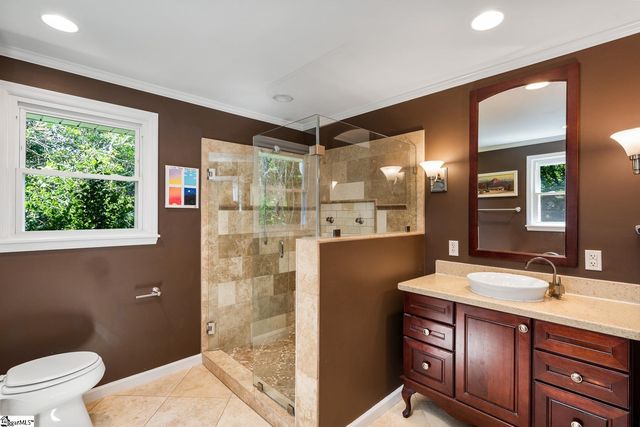 512 E Fredericks Street, Anderson, SC 29621