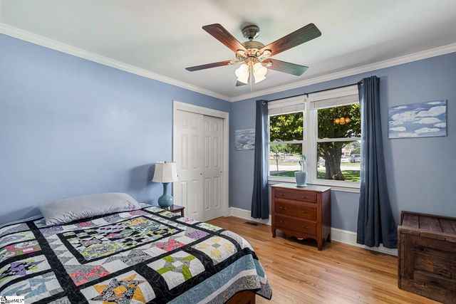 512 E Fredericks Street, Anderson, SC 29621