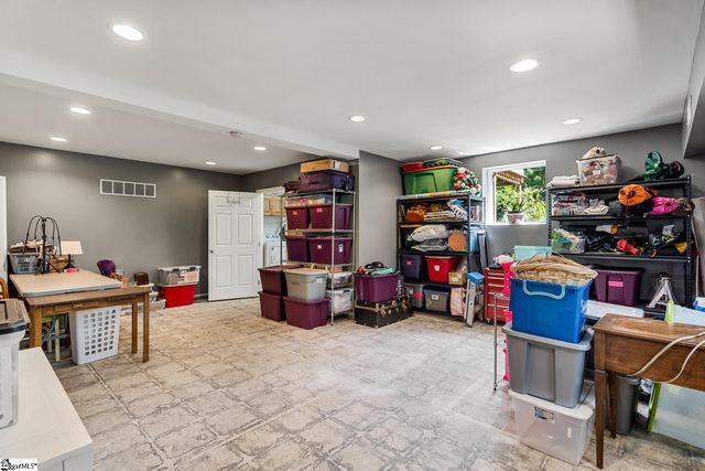 512 E Fredericks Street, Anderson, SC 29621