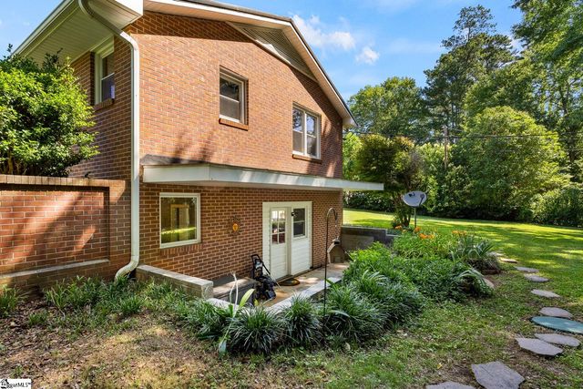 512 E Fredericks Street, Anderson, SC 29621