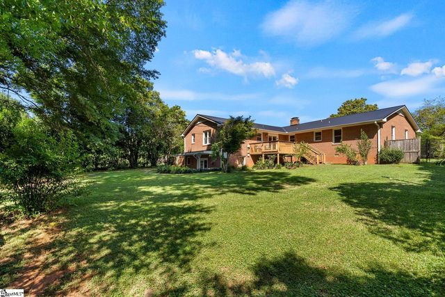 512 E Fredericks Street, Anderson, SC 29621
